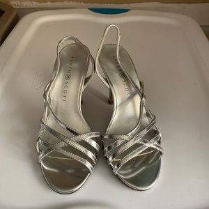 KAREN SCOTT SILVER OPEN TOE SLING BACK NWOT